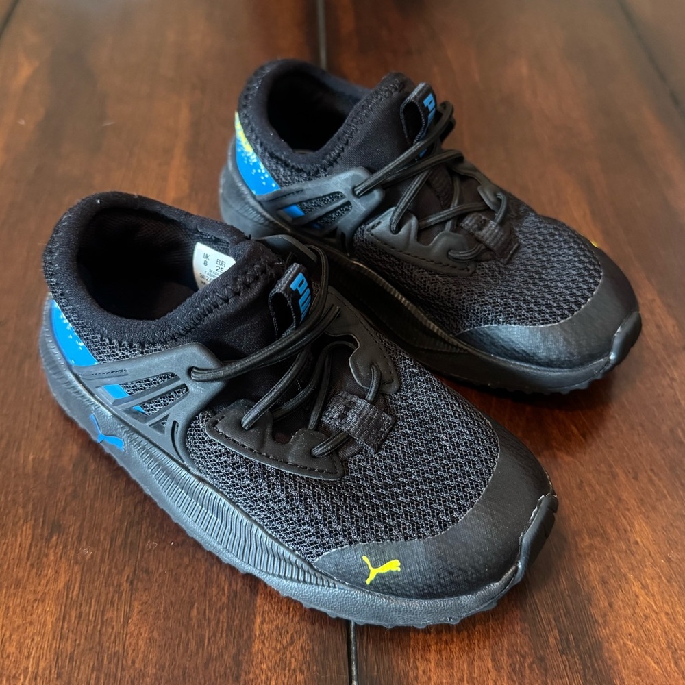 Puma Pacer Future Kids Black Slip-on Sneakers with Blue & Yellow Accents Size 9C - Picture 3 of 9